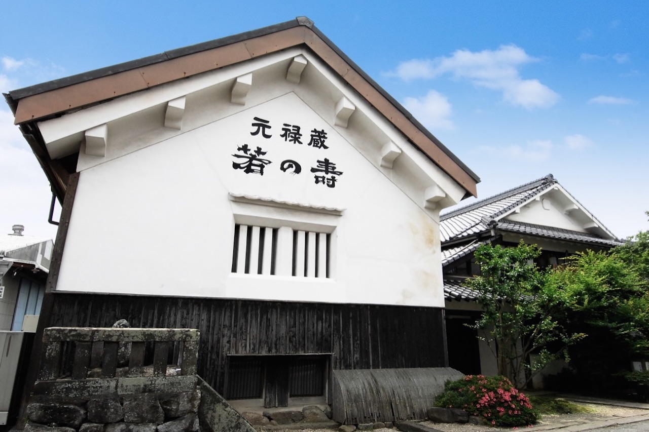 pptiger.25　二代戸畑茂四郎作　元気地蔵　台付　V　R7124 西條茜展 ダブル・タッチ | 展覧会 | MIMOCA 丸亀市猪熊弦一郎現代美術館