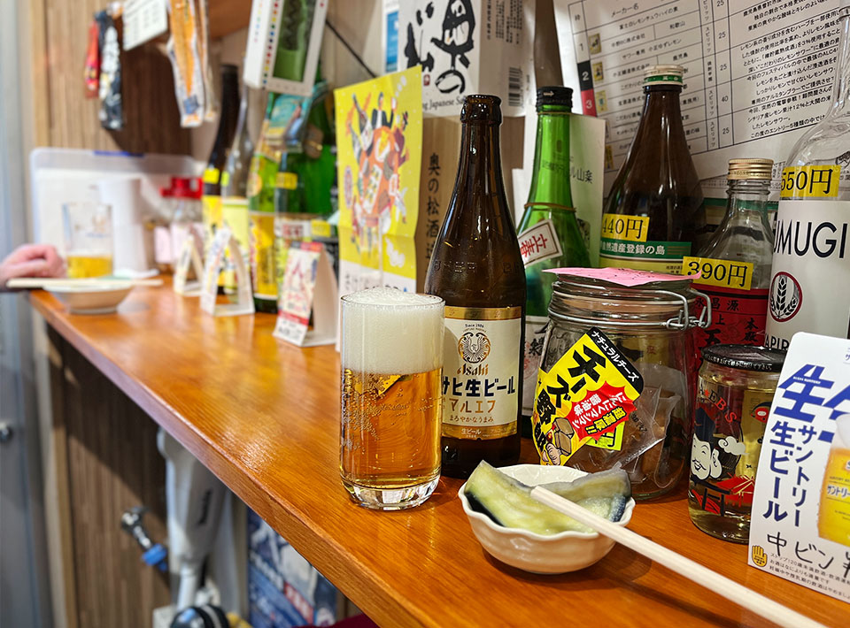 梅田角打ち　松浦商店　ビールとアテ