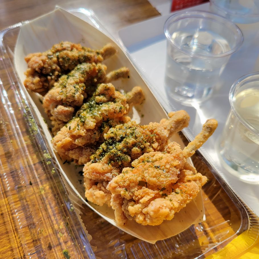 隠れた西宮名物「甲子園ヒーロー揚げ」。